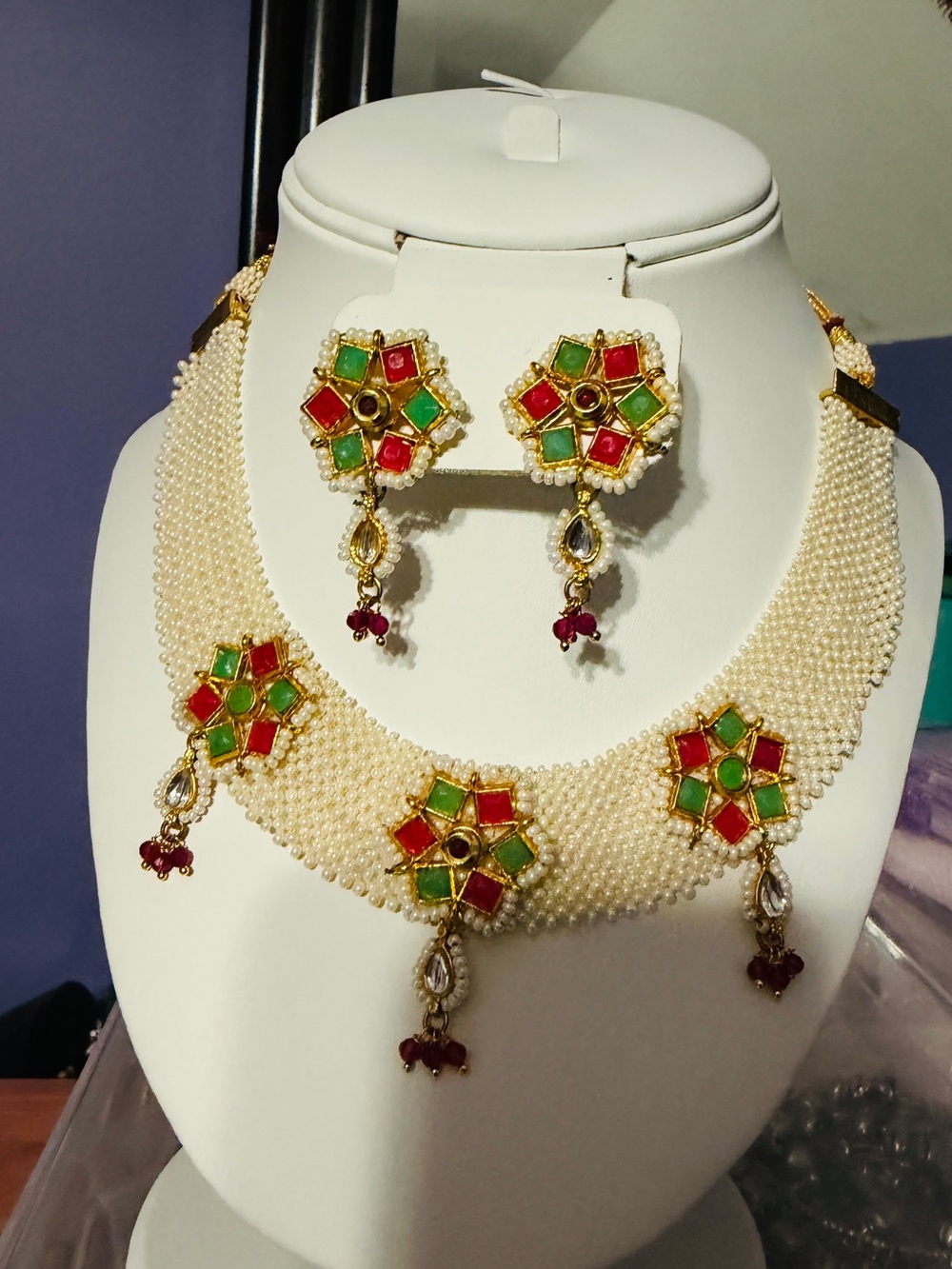 Gold-Tone Red & Green Flower Pearl Necklace Set - Women Jewelry